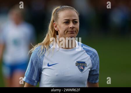 Ellie Christon di Durham Women si riscalda durante il match per il titolo di campione femminile fa tra Sunderland Women e Durham Women FC a Eppleton CW, Hetton, domenica 24 marzo 2024. (Foto: Mark Fletcher | mi News) crediti: MI News & Sport /Alamy Live News Foto Stock