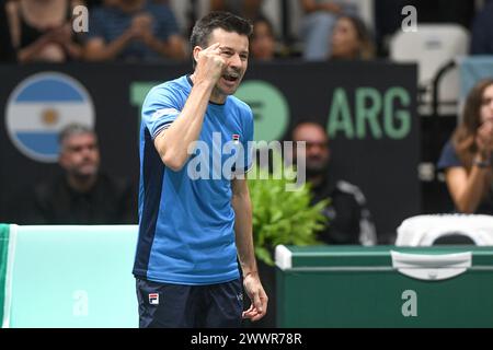 Guillermo Coria, capitano dell'Argentina, contro la Croazia. Finali di Coppa Davis, gruppo A (Bologna) Foto Stock