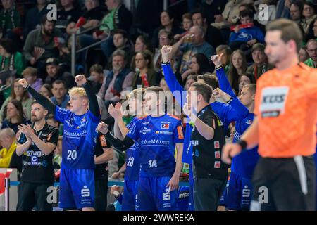 Tor, Treffer, Jubel, Torjubel, Freude, Begeisterung, beim Team aus Balingen, Fuechse Berlin vs HBW Balingen-Weilstetten, HBL, Handball, 26. Spieltag, Foto Stock