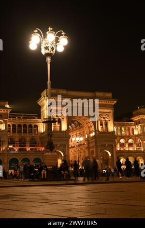 Galleria Vittorio Emanuele II - Piazza del Duomo - Milano di notte Foto Stock