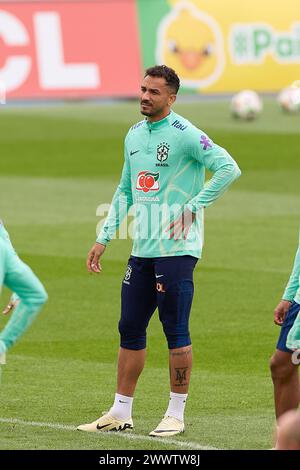 Madrid, Spagna. 25 marzo 2024. Danilo Luiz del Brasile guarda avanti durante l'allenamento della Nazionale brasiliana alla vigilia dell'amichevole internazionale tra Spagna e Brasile allo stadio Alfredo di Stefano. Credito: SOPA Images Limited/Alamy Live News Foto Stock