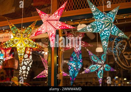 Pike Place Market, il mercato agricolo originale di Seattle a Seattle, nello stato di Washington, Stati Uniti Foto Stock