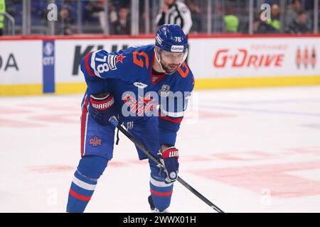 San Pietroburgo, Russia. 25 marzo 2024. Alexander Kadeikin (78), giocatore DELLO SKA Hockey Club visto in azione durante la partita la Kontinental Hockey League, Gagarin Cup, partita 5, 1/4 finale stagione KHL 2023 - 2024 tra SKA San Pietroburgo - Avtomobilist Ekaterinburg alla SKA Arena. (Punteggio finale; SKA San Pietroburgo 4:5 Avtomobilist Ekaterinburg) credito: SOPA Images Limited/Alamy Live News Foto Stock