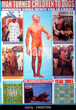 Glaube, Religion und Sektenpropaganda aus Nigeria. 26.11.2004, EU, DEU, Deutschland, Nordrhein-Westfalen, Essen: Plakate Christlicher Sekten die mit Bildgeschichten gegen angebliche Hexerei kaempfen. Museo Aus der Sammlung Henning Christoph im SOUL OF AFRICA. EU, DEU, Germania, Renania settentrionale-Vestfalia, Essen: Manifesti di sette cristiane che combattono contro presunte stregonerie con storie di immagini. Dalla Collezione Henning Christoph nel Museo DELL'ANIMA DELL'AFRICA. Foto Stock