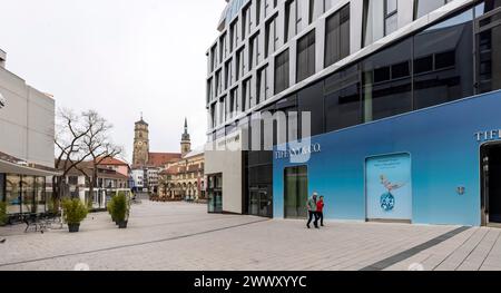 Dorotheen-Quartier, vista sulla città con chiesa collegiale, Stoccarda, Baden-Wuerttemberg, Germania Foto Stock