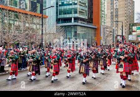 Banda di marcia su St. Patricks' Day 2024 Foto Stock