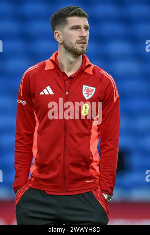 Chris Mepham del Galles arriva durante la partita di qualificazione agli Euro UEFA Eliminator Group A Galles vs Polonia al Cardiff City Stadium, Cardiff, Regno Unito, 26 marzo 2024 (foto di Craig Thomas/News Images) Foto Stock