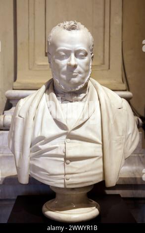 Conte di Cavour (1810-1861). Politico italiano. Busto di M. Mattaglia. Marmo. 1886. Museo del Risorgimento. Torino. Italia. Foto Stock