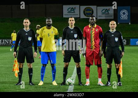 CHAMBLY, FRANCIA - MARZO 25; Gabon e Congo durante l'amichevole internazionale FIFA tra Gabon e Congo allo Stade des Marais il 25 marzo 2024 Foto Stock