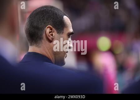 Bonn, Germania. 26 marzo 2024. Headcoach Roel Moors (Bonn), Telekom Baskets Bonn vs EWE Baskets Oldenburg, easyCredit BBL, 24. Spieltag, Bonn, 26.03.2024. Crediti: Juergen Schwarz/Alamy Live News Foto Stock