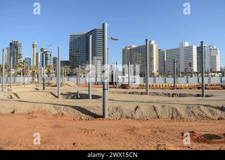 Il nuovo centro comunitario e per gli sport acquatici di Tel-Aviv, Israele. Foto Stock