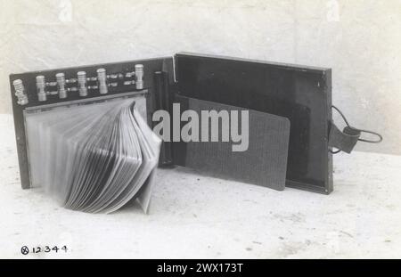 Message book, Pigeon section , 30 aprile 1918 Foto Stock