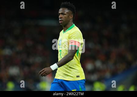 Vini Jr del Brasile durante l'amichevole tra Spagna e Brasile allo stadio Santiago Bernabeu di Madrid il 26 marzo Foto Stock