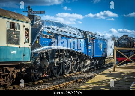 60007 Sir Nigel Gresley, LNER Classe A4 4-6-2 locomotiva a vapore "Pacific" vista sulla ferrovia del Lancashire orientale. Foto Stock