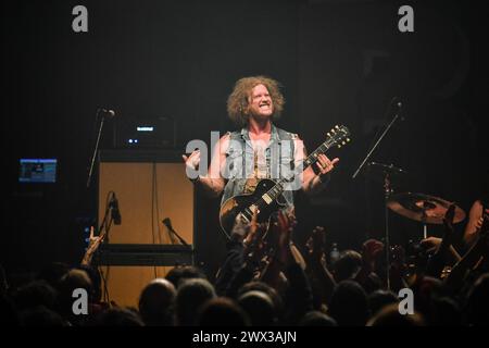 Parigi, Francia. 26 marzo 2024. Jared James Nichols si esibisce al Bataclan di Parigi, in Francia, il 26 marzo 2024. Foto di Christophe Meng/ABACAPRESS.COM credito: Abaca Press/Alamy Live News Foto Stock