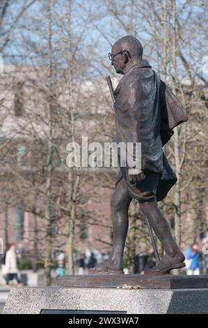 Strasburgo Rivetoile-Place de l'Etoile Strasburgo-Gandhi scultura Foto Stock