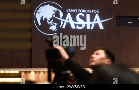 Boao, la provincia cinese di Hainan. 28 marzo 2024. Un logo è stato visto alla cerimonia di apertura del Boao Forum for Asia Annual Conference 2024 a Boao, nella provincia di Hainan, nella Cina meridionale, il 28 marzo 2024. Crediti: Yang Guanyu/Xinhua/Alamy Live News Foto Stock