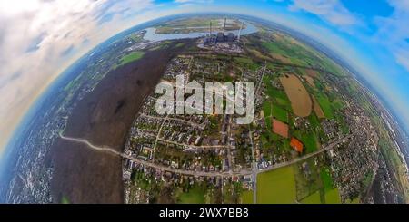 Luftbild, Wohngebiet Ortsansicht Ortsteil Möllen, hinten das kraftwerk. Voerde am Fluss Rhein, Wohnungswald, Erdkugel, Fisheye Aufnahme, Fischaugen Aufnahme, 360 Grad Aufnahme, Tiny World, Little Planet, fisheye Bild, Möllen, Voerde, Niederrhein, Nordrhein-Westfalen, Deutschland ACHTUNGxMINDESTHONORARx60xEURO *** Vista aerea, zona residenziale, veduta del distretto di Möllen, dietro la centrale elettrica di Voerde sul Reno, foresta residenziale, globo terrestre, immagine fisheye, immagine a 360 gradi, Tiny World, Little Planet, fisheye image, Möllen, Voerde, bassa Renania, Renania settentrionale-Vestfalia, Germania A. Foto Stock