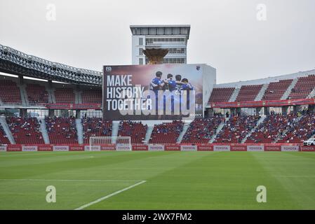 Bangkok, Thailandia. 26 marzo 2024. Atmosfera allo Stadio Rajamangala, prima delle qualificazioni ai Mondiali FIFA (gruppo C) Thailandia e Repubblica di Corea il 26 marzo 2024 a Bangkok, Thailandia. (Foto di Teera Noisakran/Pacific Press) credito: Pacific Press Media Production Corp./Alamy Live News Foto Stock