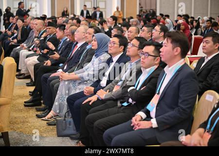 Kuala Lumpur. 28 marzo 2024. Questa foto scattata il 28 marzo 2024 mostra una scena del Silk Road and Asian Civilizational Forum 2024 a Kuala Lumpur, Malesia. Il forum si è tenuto qui giovedì. Crediti: Cheng Yiheng/Xinhua/Alamy Live News Foto Stock