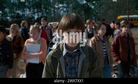 Stranger Things TV Series (2016-) USA anno: 2017 / stagione 2 creazione: Matt Duffer, Ross Duffer Noah Schnapp Foto Stock