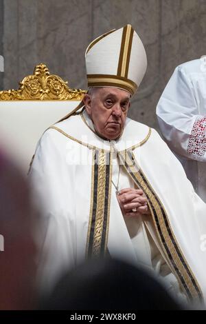 Vaticano, Vaticano. 28 marzo 2024. Papa Francesco presiede la messa del Crisma a San La Basilica di Pietro. (Foto di Stefano Costantino/SOPA Images/Sipa USA) credito: SIPA USA/Alamy Live News Foto Stock