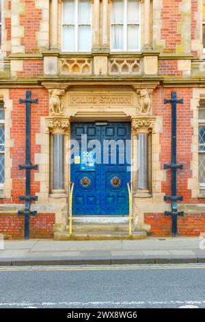 vecchia stazione di polizia vittoriana in mattoni rossi a blyth northumberland, regno unito Foto Stock
