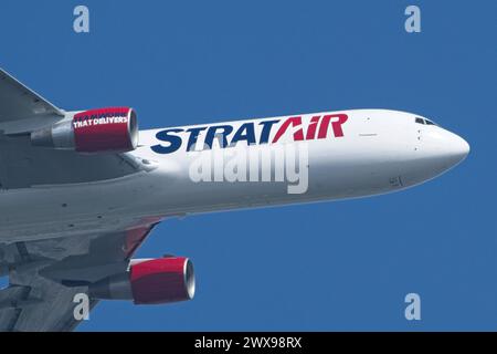 StratAir B767-33A N567NC consegnato dopo il lavoro di conversione presso ST Engineering Foto Stock