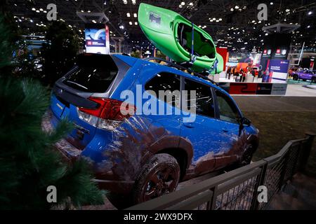 New York, Stati Uniti. 28 marzo 2024. Subaru Forester durante la stampa al New York International Auto Show il 28 marzo 2024 a New York. La mostra è stata inaugurata nel 1900 al New York Coliseum, trasferendosi al Javits Center 87 anni dopo, dove i produttori espongono i loro nuovi modelli e concept car. (Foto di John Lamparski/Sipa USA) credito: SIPA USA/Alamy Live News Foto Stock