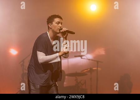 Madison, Stati Uniti. 27 marzo 2024. Paul Jason Klein di LANY al Sylvee il 27 marzo 2024, a Madison, Wisconsin (foto di Daniel DeSlover/Sipa USA) crediti: SIPA USA/Alamy Live News Foto Stock