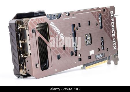 Scheda grafica NVIDIA RTX 3060 OC 12g TUF Gaming su sfondo bianco Foto Stock