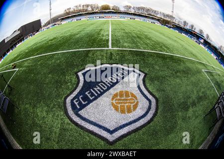 Eindhoven, Paesi Bassi. 29 marzo 2024. EINDHOVEN, 29-03-2024, Jan Louwers Stadium, Keukenkampioendivisie, stagione olandese 2023/2024. FC Eindhoven - SC Cambuur. Logo FC Eindhoven nello stadio prima della partita. Crediti: Pro Shots/Alamy Live News Foto Stock