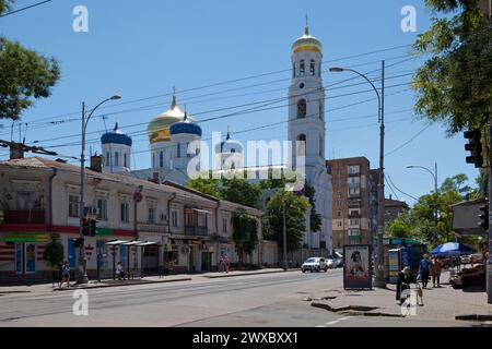 Odessa, Ucraina - giugno 28 2018: Cattedrale della Santa assunzione (ucraino: Свято-Успенський Кафедральний Собор). Foto Stock