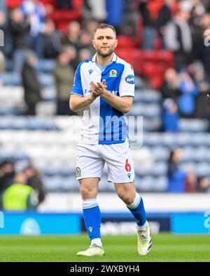 Blackburn, Regno Unito. 29 marzo 2024. Sondre Tronstad di Blackburn Rovers batte i tifosi prima del calcio d'inizio, durante la partita del Campionato Sky Bet Blackburn Rovers vs Ipswich Town a Ewood Park, Blackburn, Regno Unito, 29 marzo 2024 (foto di Cody Froggatt/News Images) a Blackburn, Regno Unito, il 29/3/2024. (Foto di Cody Froggatt/News Images/Sipa USA) credito: SIPA USA/Alamy Live News Foto Stock