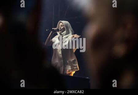 SCHIJNDEL - Die Answer durante una performance nel primo giorno di Paaspop a Schijndel in Brabante. La stagione dei festival all'aperto inizia tradizionalmente con il festival. ANP EVA PLEVIER netherlands Out - belgio Out crediti: ANP/Alamy Live News Foto Stock