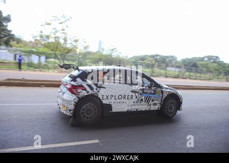 Auto da rally numero 25 guidata da Munster Charles dal Lussemburgo e Dumont Loic dalla Germania lungo l'autostrada Uhuru diretta a Kasarani per uno shakedown dopo la cerimonia ufficiale di lancio del Campionato Mondiale di rally 2024 (WRC) Safari Rally al Kenyatta International Convention Center. Sua Eccellenza il presidente del Kenya, William Ruto, ha lanciato ufficialmente il concorso WRC Safari Rally 2024 presso il Kenyatta International Conventional Centre (KICC) di Nairobi. Questa è la 71esima edizione del Safari Rally in Kenya, la capitale Nairobi. L'evento segna il terzo round della FIA di quest'anno Foto Stock