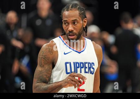 Orlando, Florida, Stati Uniti, 29 marzo 2024, l'attaccante dei Los Angeles Clippers Kawhi Leonard n. 2 al Kia Center. (Foto: Marty Jean-Louis/Alamy Live News Foto Stock