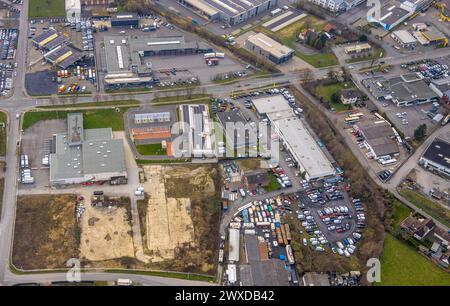 Luftbild, Gewerbegebiet Neuwerk und Hammer Straße mit Brachfläche, Werk POLYGON Deutschland GmbH Wasserschadensanierung, Autohaus Wilhelm Jonas GmbH, Werl, Nordrhein-Westfalen, Deutschland ACHTUNGxMINDESTHONORARx60xEURO *** Aerial view, Neuwerk Industrial estate e Hammer Strasse con rifiuti, POLYGON Strasse, POLYGON Deutschland Deutschland Deutschland Deutschland Deutschland Deutschland, POLYGON Restoration GmbH, Werxwater-Werxwater, Germania Foto Stock