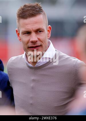 Stadsnaam, Paesi Bassi. 30 marzo 2024. STADSNAAM, PAESI BASSI - MARZO 30: Allenatore Joran Pot del FC Twente durante l'incontro olandese Azerion Women's Eredivisie tra FC Twente e ADO Den Haag a Stadionnaam il 30 marzo 2024. (Foto di Albert Ten Hove/Orange Pictures) credito: Orange Pics BV/Alamy Live News Foto Stock