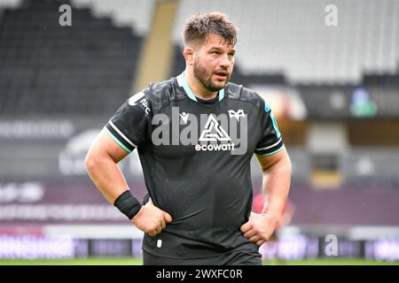 Swansea, Galles. 30 marzo 2024. Tom Botha of Ospreys durante la partita del 13° round del United Rugby Championship tra Ospreys ed Emirates Lions al Swansea.com Stadium di Swansea, Galles, Regno Unito, il 30 marzo 2024. Crediti: Duncan Thomas/Majestic Media. Foto Stock