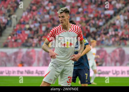 Lipsia, Germania. 30 marzo 2024. Benjamin Sesko (RasenBallsport Leipzig, #30), RB Leipzig vs Mainz 05, 1st Bundesliga, Soccer, DFB, Bundesliga, stagione 2023/2024, red bull arena di lipsia, 30.03. 2024, credito: HMB Media/Uwe Koch/Alamy Live News , Foto Stock