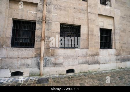 La prigione del cortile della Conciergerie a Parigi, Francia. Foto Stock