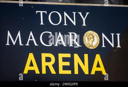 Stadio Almondvale, Livingston, Scozia. 31 marzo 2024; Scottish Premiership Football, Livingston contro Celtic; Livingston Stadium firma per la Tony Macaroni Arena credito: Action Plus Sports Images/Alamy Live News Foto Stock