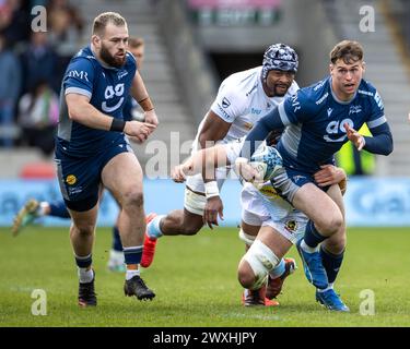 31 marzo 2024; Salford Community Stadium, Salford, Lancashire, Inghilterra; Gallagher Premiership Rugby, sale Sharks contro Exeter Chiefs; Tom Roebuck di sale Sharks con la palla Foto Stock