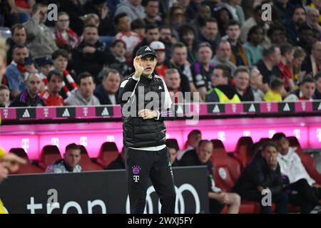 MONACO, Germania. , . Allenatore del FcBayern, allenatore, Thomas TUCHEL durante la partita di calcio della Bundesliga tra il Bayern Muenchen e il Borussia Dortmund, BVB, all'Allianz Arena di Monaco il 30. Marzo 2024, Germania. DFL, Fussball, 0:2 (foto e copyright @ Jerry ANDRE/ATP Images) (ANDRE Jerry/ATP/SPP) credito: SPP Sport Press Photo. /Alamy Live News Foto Stock