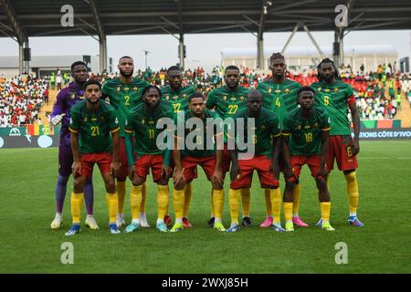 YAMOUSSOUKRO, COTE D'IVORE - 15 GENNAIO; Camerun durante la partita TotalEnergies Caf Africa Cup of Nations (Afcon 2023) tra Camerun e Guinea Foto Stock