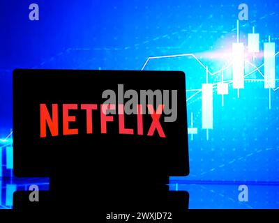 Germania - 31 marzo 2024: In questa illustrazione fotografica, il logo di Netflix, Inc. Viene visualizzato su un tablet Foto Stock