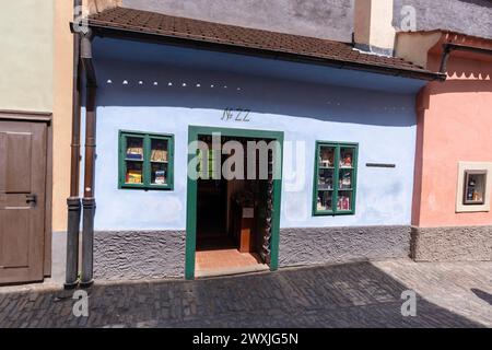 Casa di Franz Kafka, Vicolo d'Oro, Praga, Boemia, Repubblica Ceca Foto Stock