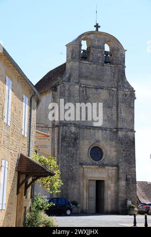 Il grazioso villaggio di Fanlac si trova sulla cresta delle colline della valle Vézère nel Périgord Noir. Questo è il paese di Jacquou-le-Croquant, eroe di Foto Stock