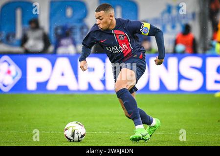 Marsiglia, Francia, Francia. 31 marzo 2024. Kylian MBAPPE del PSG durante la partita di Ligue 1 tra Olympique de Marseille (OM) e Paris Saint-Germain (PSG) all'Orange Velodrome Stadium il 31 marzo 2024 a Marsiglia, Francia. (Credit Image: © Matthieu Mirville/ZUMA Press Wire) SOLO PER USO EDITORIALE! Non per USO commerciale! Crediti: ZUMA Press, Inc./Alamy Live News Foto Stock